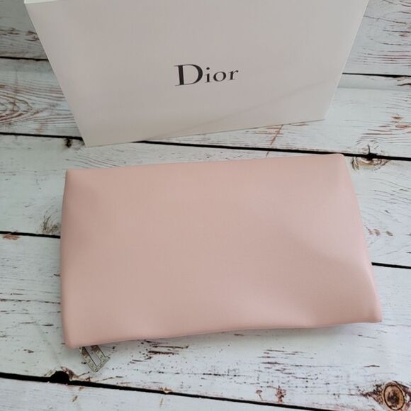 Christian Dior Cosmetics Bag - Picture 4 of 6